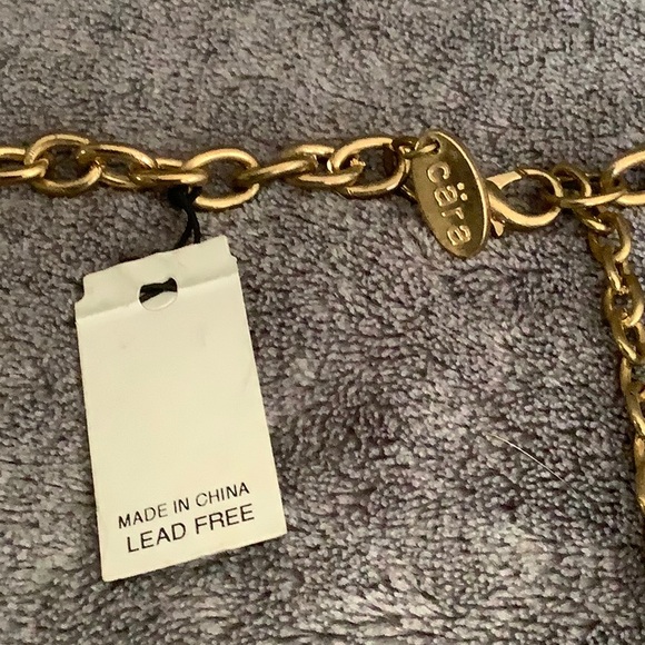 NWT Cara New York Green and Gold Layered Statement Necklace - Picture 9 of 12